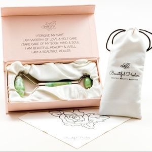 Jade Roller For Face- Facial Massage Tool Gift Set